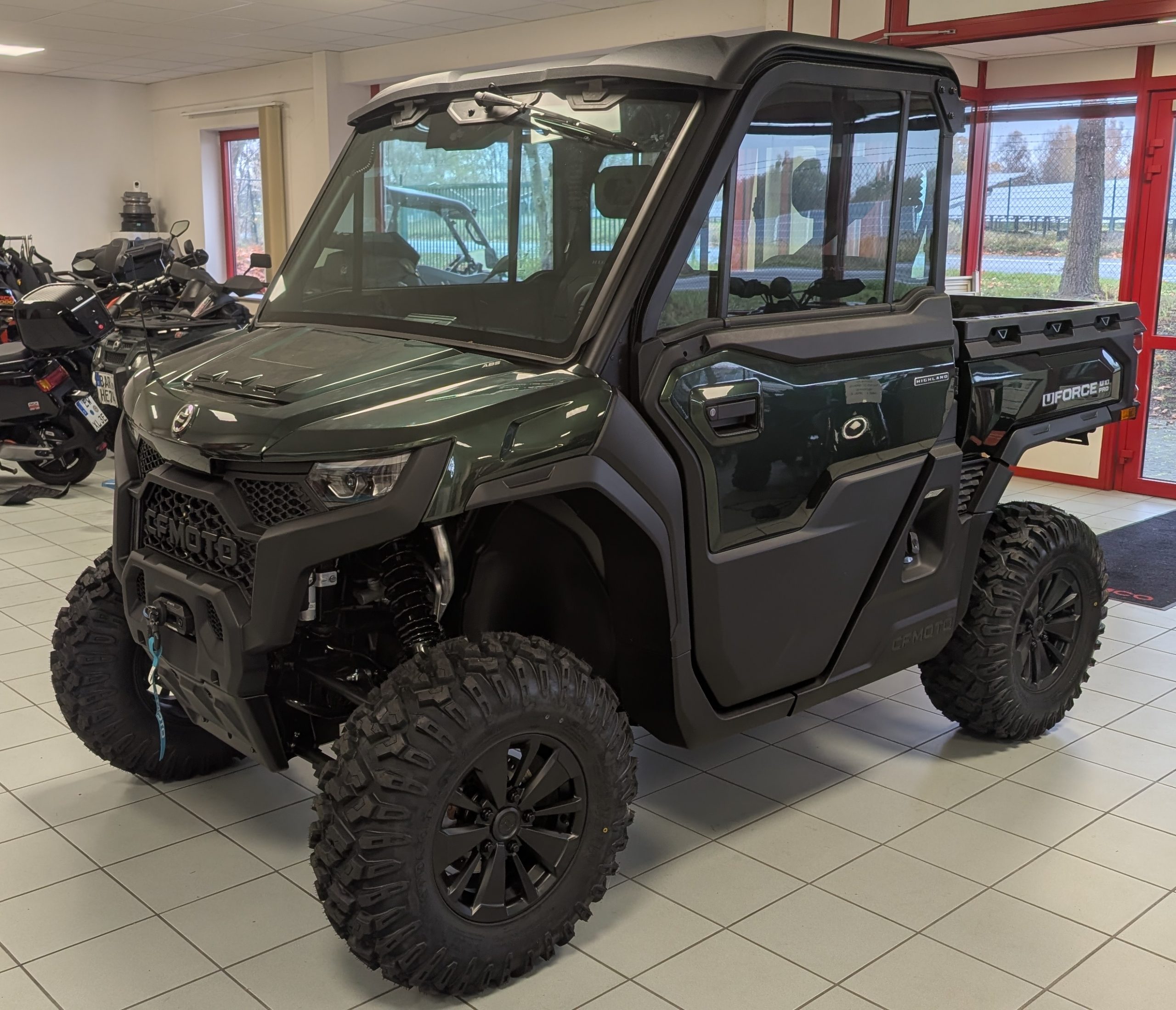 PXL_20251110_102207139.MP